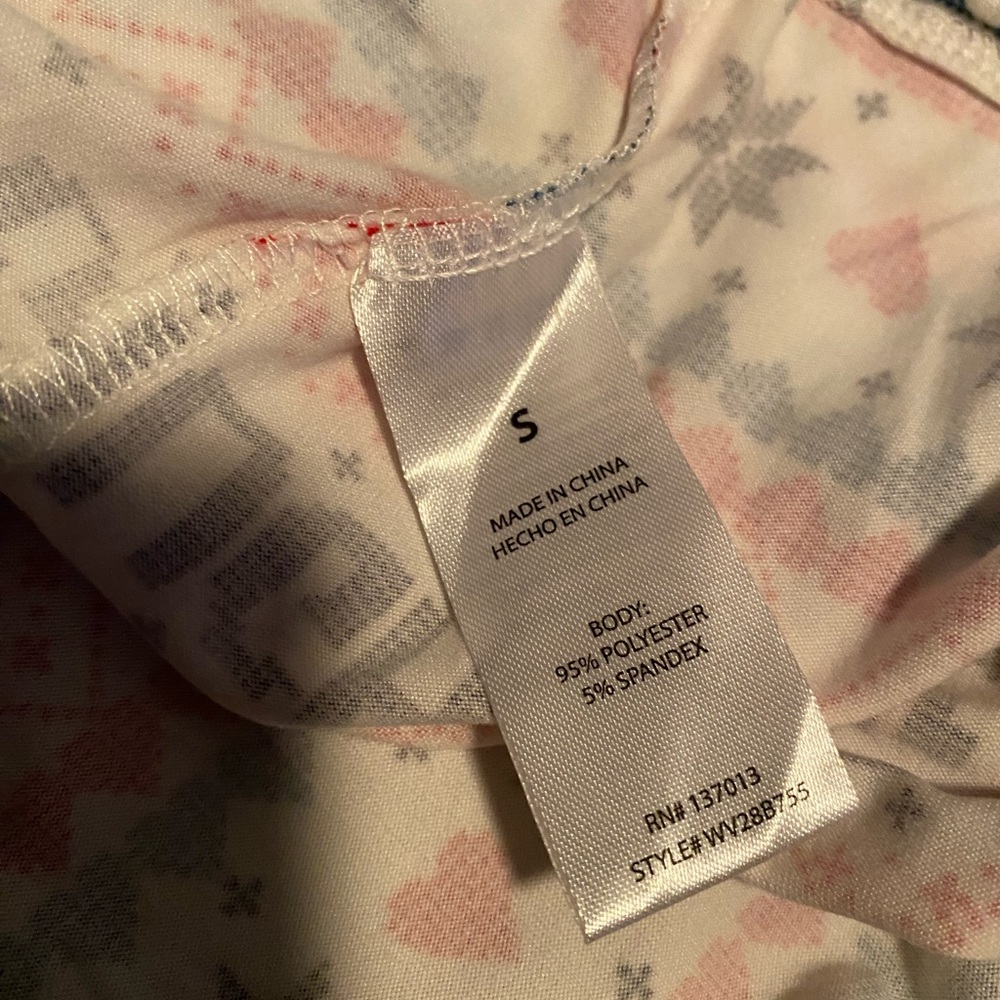 Wildfox Naughty and Nice Intimate Long Sleeve Red, White, & Green Size Small - Picture 11 of 11